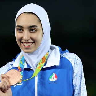 Ολυμπιακοί αγώνες: 29 αθλητές στην ομάδα προσφύγων- Ανάμεσά τους η μόνη Ολυμπιονίκης του Ιράν