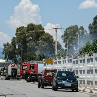 Φωτιά σε βυτιοφόρο με προπάνιο στον Ασπρόπυργο– 112: Έκτακτη ειδοποίηση – «Μείνετε σπίτια σας»