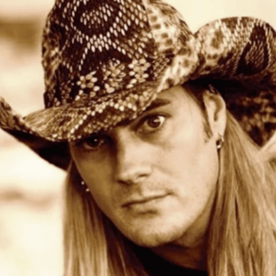 Πέθανε σε ηλικία 55 ετών ο τραγουδιστής των Skid Row, Johnny Solinger