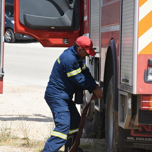 Φωτιά στον δήμο Αχαρνών λόγω κεραυνών- Διάσπαρτες εστίες 