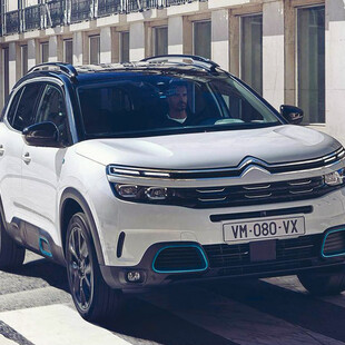 Citroën e-C4 C-Cross: Advanced Comfort + Design