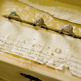 Τα θρυλικά "θαυματουργά" δαχτυλίδια της Ουρένσε