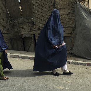 Αφγανιστάν: Οι Ταλιμπάν απαγορεύουν πλέον στις γυναίκες να εμφανίζονται σε δραματικές τηλεοπτικές σειρές 