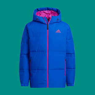 LiFO shopping: Ρούχα, παπούτσια, αξεσουάρ και ένα σακίδιο για τις χριστουγεννιάτικες εξορμήσεις σας