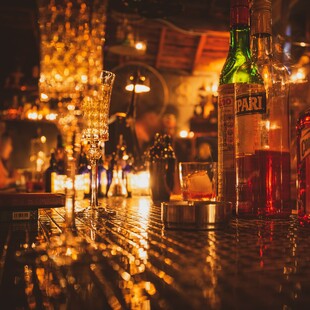 Δύο αθηναϊκά μπαρ –πάλι- στη λίστα με τα 50 καλύτερα του κόσμου για το 2021