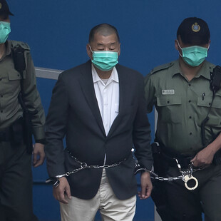 Δικαστήριο του Χονγκ Κονγκ καταδίκασε τον Τζίμι Λάι σε φυλάκιση για την αγρυπνία μνήμης της Τιενανμέν