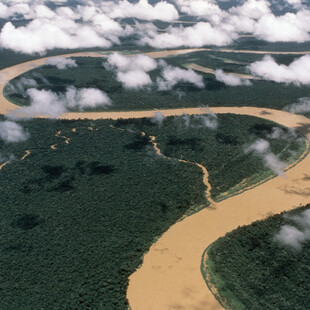 Αμαζόνιος: Πρότζεκτ εξόρυξης απειλεί προστατευμένες περιοχές και κοινότητες αυτοχθόνων