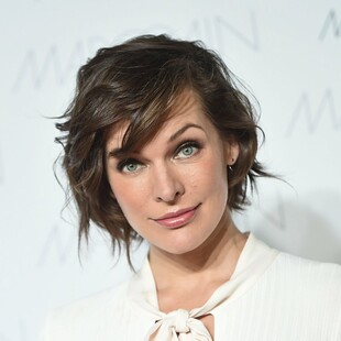 Ουκρανία - Μίλα Γιόβοβιτς: «Ηγέτες που δεν μπορούν να φέρουν ειρήνη, άνθρωποι που πληρώνουν με αίμα»