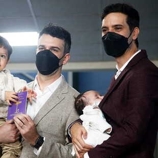 Παντρεύτηκαν τα πρώτα ομόφυλα ζευγάρια στη Χιλή-«Πόση χαρά!», σχολίασε ο πρόεδρος της χώρας