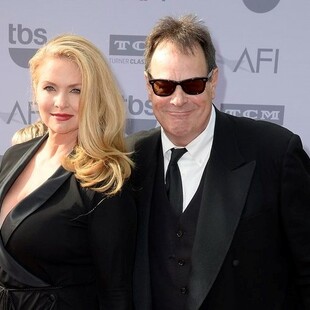 Χώρισαν μετά από 39 χρόνια γάμου ο Dan Aykroyd η Donna Dixon- Αλλά δεν παίρνουν διαζύγιο
