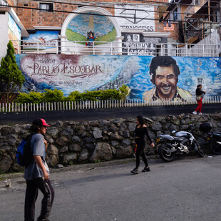 Κολομβία: Τρεις δεκαετίες μετά το θάνατο του Εσκομπάρ, τα ναρκωτικά συνεχίζουν να «σαρώνουν» το Μεντεγίν