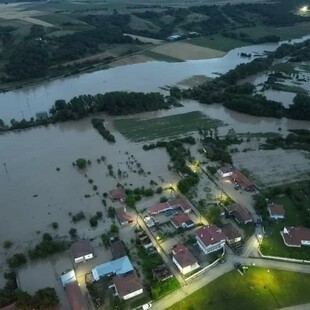 Κακοκαιρία Genesis: Πλημμύρησαν χωριά στην Ορεστιάδα- Ποτάμια οι δρόμοι, σπίτια «θάφτηκαν» στη λάσπη