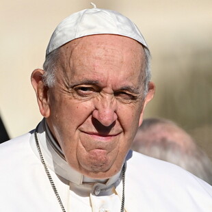 Βατικανό: Στη δημοσιότητα λεπτομέρειες για τις φιλανθρωπικές εισφορές στον πάπα Φραγκίσκου