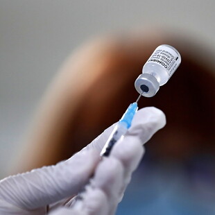 Covid-19: BioNTech και Pfizer ξεκινούν τεστ εμβολίων για μεγάλη ποικιλία κορωνοϊών