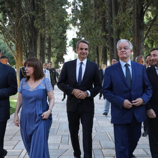 Η μεγάλη δεξίωση στο Προεδρικό Μέγαρο για την 48η Επέτειο Αποκατάστασης της Δημοκρατίας