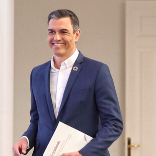 Ο Πέδρο Σάντσεθ χωρίς γραβάτα