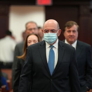 Ένοχος για φοροδιαφυγή και απάτη δήλωσε πρώην οικονομικός διευθυντής της εταιρείας του Τραμπ