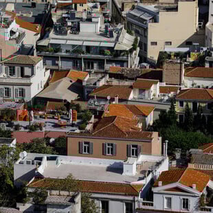 Εφορία: Ξεκίνησαν οι ηλεκτρονικοί πλειστηριασμοί για μεγαλοοφειλέτες