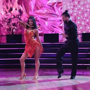 Η Τσάρλι Ντ' Αμέλιο έκανε χορό από το TikTok στο Dancing with the Stars- αλλά υπάρχει πρόβλημα