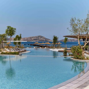 W Costa Navarino: Το νέο ξενοδοχειακό θέρετρο της Μεσσηνίας