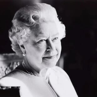 Η βασίλισσα Ελισάβετ πέθανε από γηρατειά -Το πιστοποιητικό θανάτου αποκαλύπτει την ώρα θανάτου της