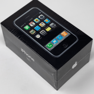 iPhone σε κουτί