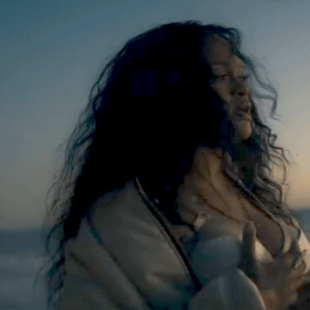 Lift Me Up: Κυκλοφόρησε το πρώτο σόλο τραγούδι της Rihanna έπειτα από έξι χρόνια