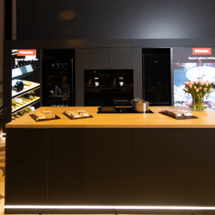 Η Miele είχε τη χαρά και την τιμή να είναι αναπόσπαστο κομμάτι της κορυφαίας αθλητικής διοργάνωσης του Navarino Challenge ως Επίσημος Χορηγός