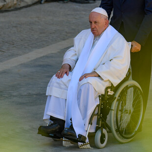 Στο Βατικανό ο γιατρός της Ατλέτικο Μαδρίτης για το τραυματισμένο γόνατο του Πάπα Φραγκίσκου - «Πεισματάρης ασθενής»