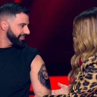 The Voice: Διαγωνιζόμενος με τατουάζ το πρόσωπο της Έλενας Παπαρίζου 