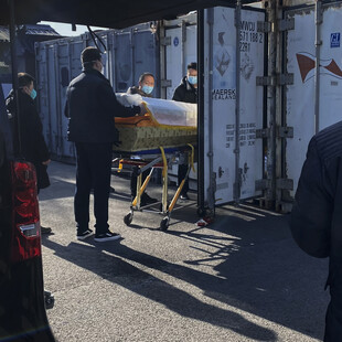 Κίνα: Κατηγορούν την κυβέρνηση πως κρύβει τον πραγματικό αριθμό νεκρών Covid - «Γεμάτα νεκροτομεία, ουρές στα αποτεφρωτήρια» 