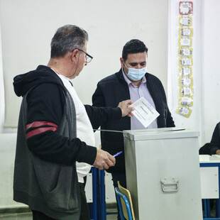 Εκλογές στην Κύπρο: Πρωτιά Χριστοδουλίδη δείχνει το πρώτο exit poll