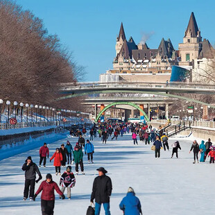 Καναδάς: Κλειστό για πρώτη φορά μετά από 50 χρόνια το μεγαλύτερο φυσικό παγοδρόμιο του κόσμου
