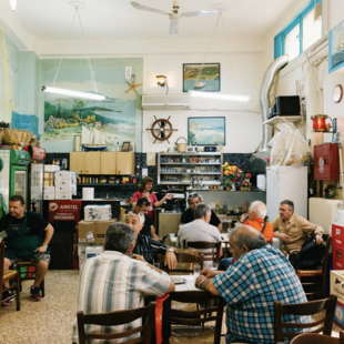 Έξι αθηναϊκά καφενεία αναλλοίωτα στον χρόνο