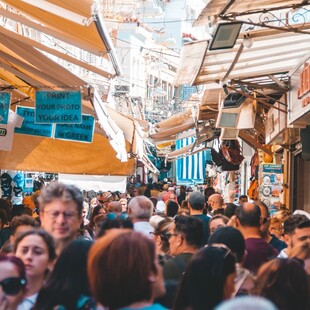 Κατώτατος μισθός: Ποιοι θα επωφεληθούν από την αύξηση - Ανακοινώσεις μες στην εβδομάδα
