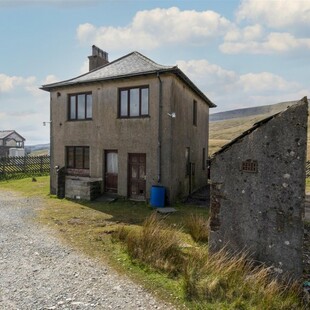 Remote Yorkshire Dales house sparks worldwide sale interest