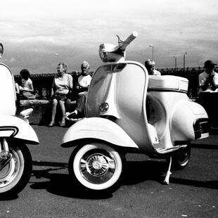 The Who: H θρυλική Vespa τους που επισκευάστηκε για να βοηθήσει παιδιά με καρκίνο