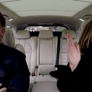 Adele: Εμφάνιση έκπληξη στο Carpool Karaoke μετά τις φήμες για νέο άλμπουμ 