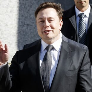 Ο Έλον Μασκ ζήτησε ισόβια κάθειρξη για όσους αλλάζουν φύλο ανήλικων παιδιών