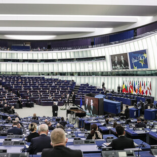 Παρακολουθήσεις: Εγκρίθηκε το πόρισμα της Pega από το Ευρωκοινοβούλιο - Τι ζητά από την Ελλάδα