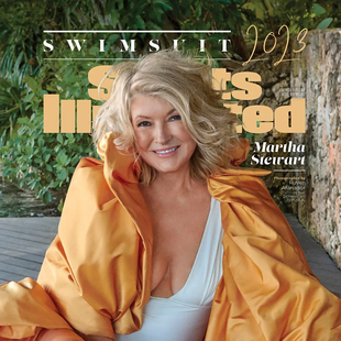 Στα 81, η Μάρθα Στιούαρτ γίνεται εξώφυλλο στο Sports Illustrated Swimsuit Issue