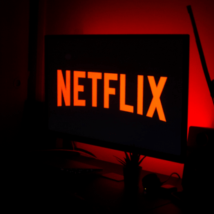 Netflix: Τέλος η κοινή χρήση κωδικών στις ΗΠΑ- Οι νέες τιμές για τις χώρες της Ευρώπης