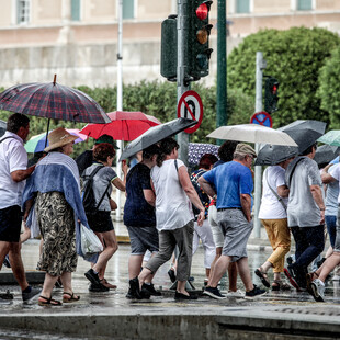 Καιρός: Ο πιο ψυχρός Μάιος των τελευταίων 14 ετών, λέει το Meteo