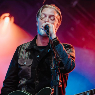 Josh Homme: O frontman των Queens Of The Stone Age αποκάλυψε ότι διαγνώστηκε με καρκίνο