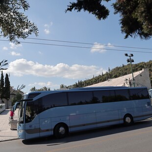 Δήμος Αθηναίων: 11 νέα σημεία στάσης και στάθμευσης για τα τουριστικά λεωφορεία