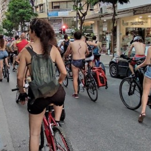 Θεσσαλονίκη: «Ποδήλατα στην πόλη για να χωράμε όλοι»- Η 16η γυμνή ποδηλατοδρομία