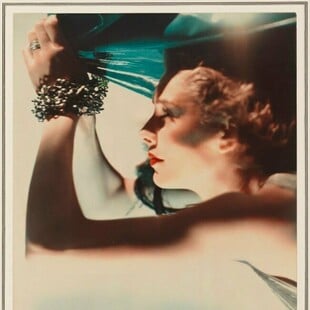 Madame Yevonde: Μια φεμινίστρια φωτογράφος και οι πολύχρωμες εικόνες της