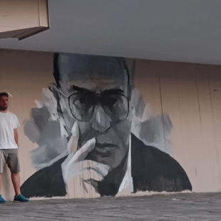 Έσβησαν από το ΑΠΘ γκράφιτι με το πρόσωπο του Θόδωρου Αγγελόπουλου