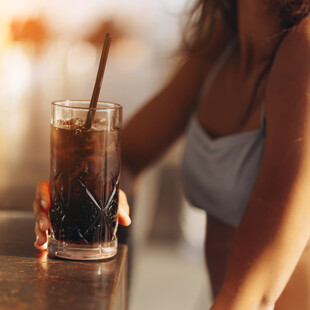 Green Cola: Ένα αναψυκτικό που προσφέρει απόλαυση και «έμπνευση»