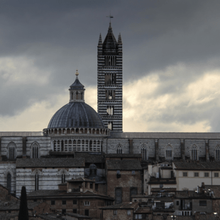 Σιένα: Ανησυχία από ρωγμές που εντοπίστηκαν στον καθεδρικό ναό της πόλης